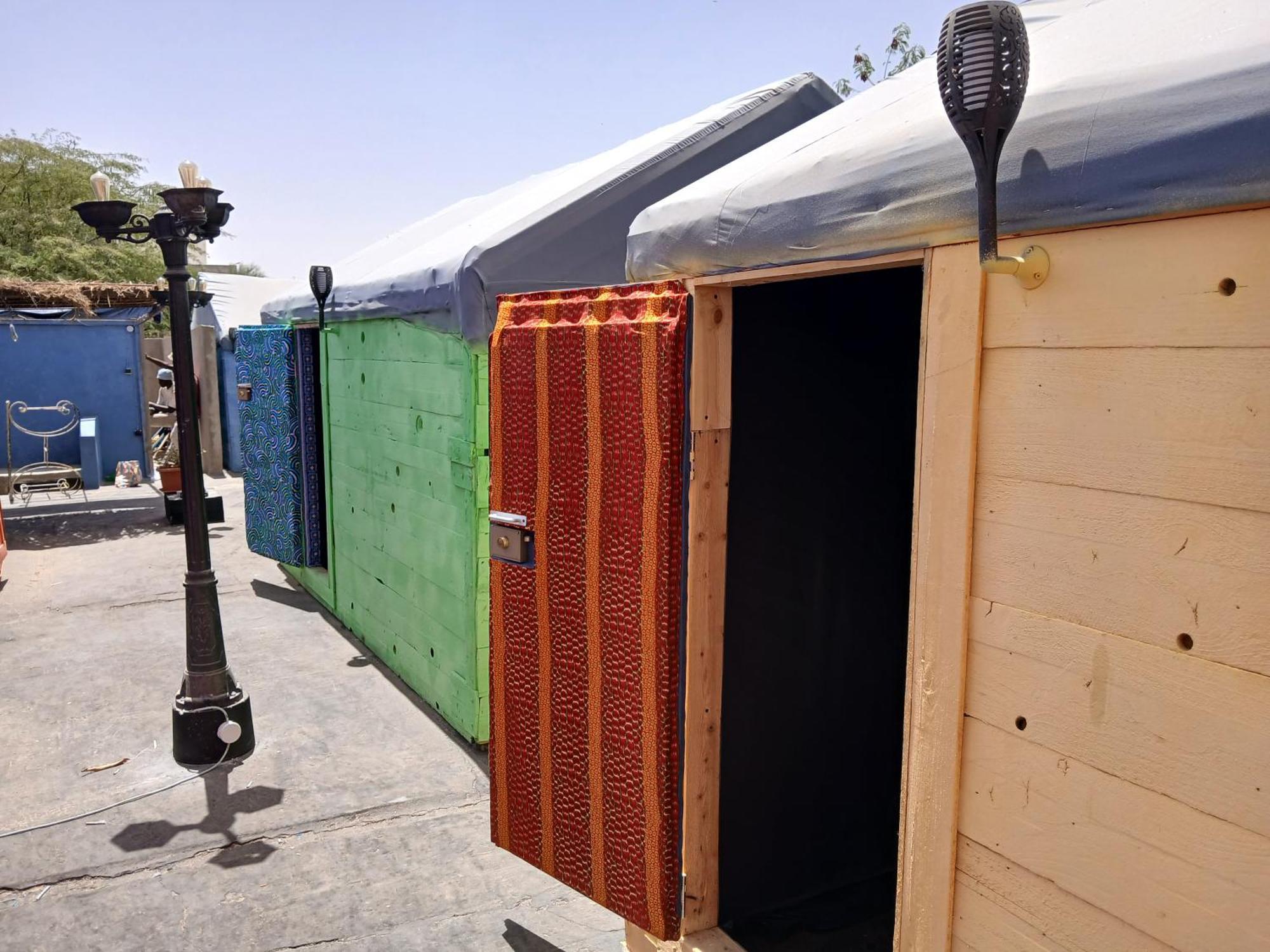 "Par 4 Chemins" - Atypical Stopover Nouakchott Exterior foto